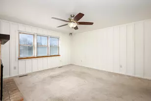 350 Hollywood Dr, Saline, MI 48176 - Photo 28