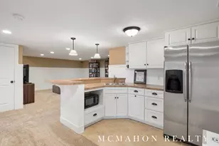 3736 Sussex Ct, Zeeland, MI 49464 - Photo 30