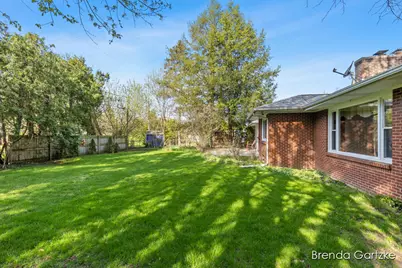 1880 Lynne Lane NW, Grand Rapids, MI 49504 - Photo 24