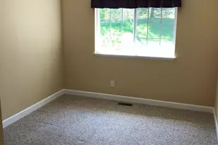 1096 Fountain View Cir, Holland, MI 49423 - Photo 18