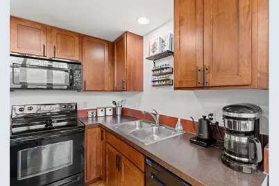 600 Broadway Avenue NW #203, Grand Rapids, MI 49504 - Photo 14