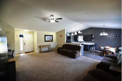 1206 Comstock Drive, Marshall, MI 49068 - Photo 6