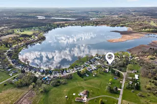 325 Ackerson Lake Dr, Jackson, MI 49201 - Photo 6