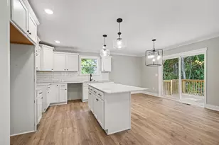 355 Preserve Dr, South Haven, MI 49090 - Photo 4