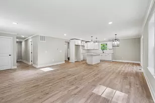 355 Preserve Dr, South Haven, MI 49090 - Photo 2