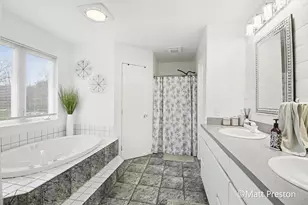 7707 Park Ridge Dr SW, Jenison, MI 49428 - Photo 20