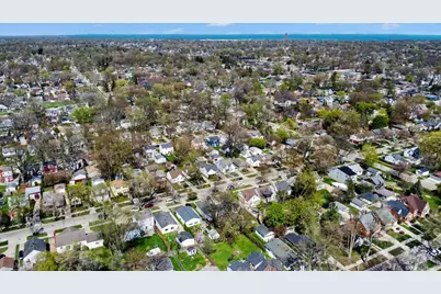 2189 Ridgemont Road, Grosse Pointe Woods, MI 48236 - Photo 32