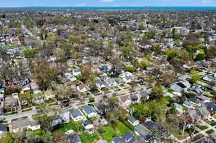 2189 Ridgemont Rd, Grosse Pointe Woods, MI 48236 - Photo 32