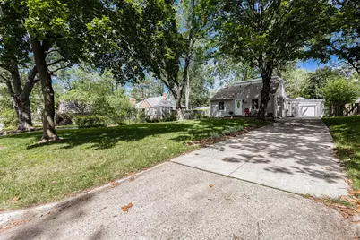 2657 Elmwood Avenue, Ann Arbor, MI 48104 - Photo 2