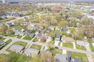 1047 Arthur Dr, Troy, MI 48083 - Photo 26