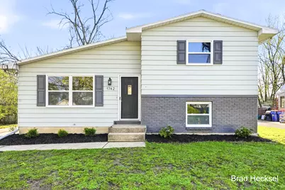 1742 Woodlawn Avenue SE, Grand Rapids, MI 49506 - Photo 1