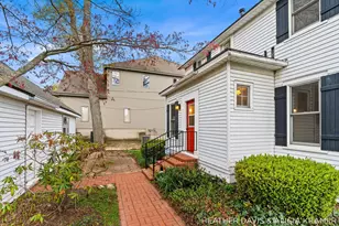 1755 S Shore Dr, Holland, MI 49423 - Photo 4