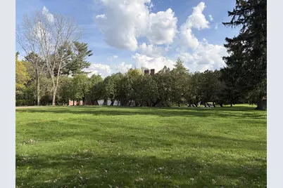 250 Plymouth Avenue SE #3, East Grand Rapids, MI 49506 - Photo 4