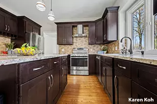 4605 Woodcreek Dr SE, Grand Rapids, MI 49546 - Photo 12