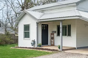 816 W Montcalm St, Greenville, MI 48838 - Photo 4