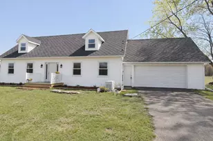 451 27th St, Allegan, MI 49010 - Photo 1