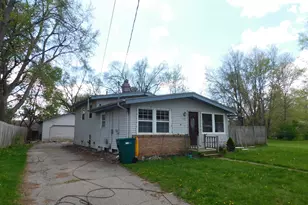425 Southland Ave, Portage, MI 49024 - Photo 2