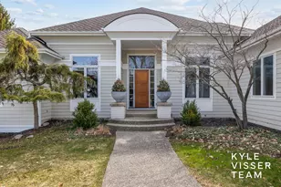 1798 Flowers Mill Dr NE, Grand Rapids, MI 49525 - Photo 2