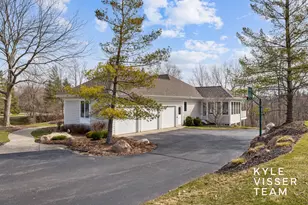 1798 Flowers Mill Dr NE, Grand Rapids, MI 49525 - Photo 64