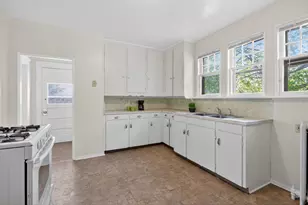 302 Ellery Ave, Jackson, MI 49201 - Photo 16