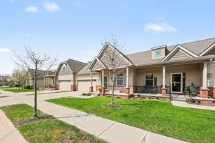 267 Victoria Dr, Dexter, MI 48130 - Photo 4