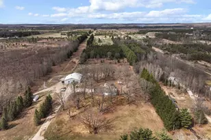 6561 E 34 1/2 Rd, Cadillac, MI 49601 - Photo 34