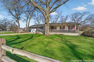 1415 Woodhaven St, Muskegon, MI 49445 - Photo 6