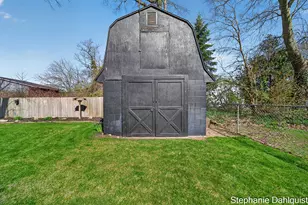 1415 Woodhaven St, Muskegon, MI 49445 - Photo 40