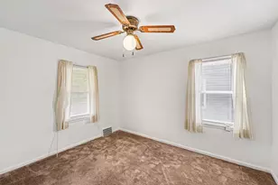 24924 Princeton St, Dearborn, MI 48124 - Photo 8