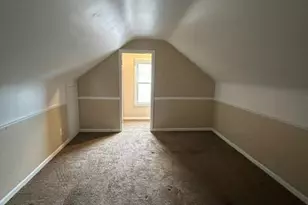 24235 Lexington Ave, Eastpointe, MI 48021 - Photo 14