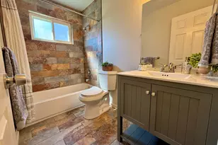6924 Belton St, Garden City, MI 48135 - Photo 12
