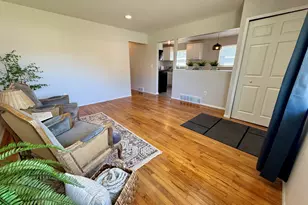 6924 Belton St, Garden City, MI 48135 - Photo 4
