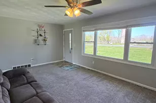 1535 W Kinley Rd, Saint Johns, MI 48879 - Photo 16