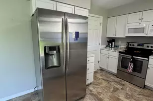 1535 W Kinley Rd, Saint Johns, MI 48879 - Photo 10