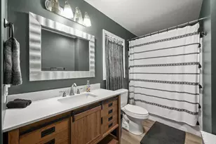 108 N Cayuga St, Buchanan, MI 49107 - Photo 26