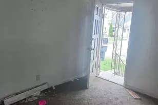 19639 Wexford St, Detroit, MI 48234 - Photo 2