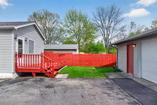 911 E McDevitt Ave, Jackson, MI 49203 - Photo 56