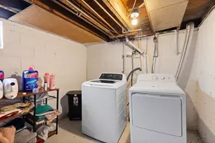 418 Ormsby St, Adrian, MI 49221 - Photo 32