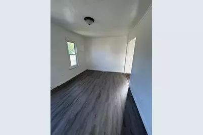 822 Campbell Street, Flint, MI 48507 - Photo 12