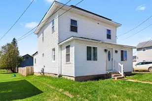 136 S Hemlock St, Evart, MI 49631 - Photo 2