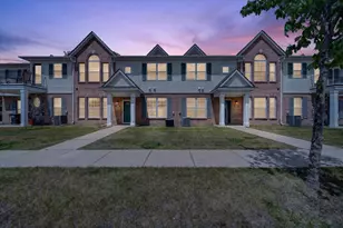 23668 Northstone Village Dr, Taylor, MI 48180 - Photo 2