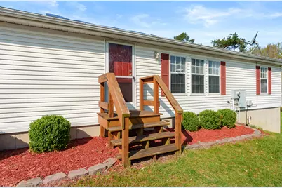 104 Seneca Street, Decatur, MI 49045 - Photo 2