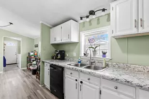 104 Seneca St, Decatur, MI 49045 - Photo 12
