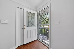 23100 Mapleridge Dr, Southfield, MI 48075 - Photo 6