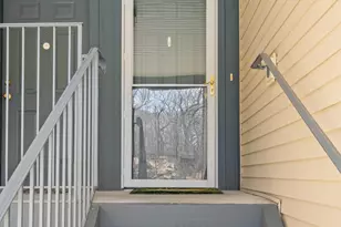 18372 N Ridge Ct, Spring Lake, MI 49456 - Photo 2