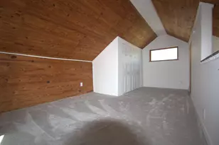 810 1st St, Lake Odessa, MI 48849 - Photo 12