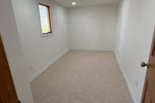 810 1st St, Lake Odessa, MI 48849 - Photo 18