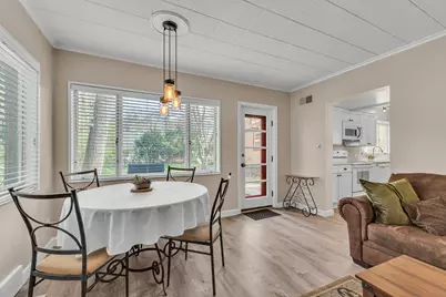 803 Barton Drive, Ann Arbor, MI 48105 - Photo 10