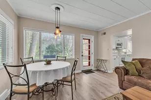 803 Barton Dr, Ann Arbor, MI 48105 - Photo 10