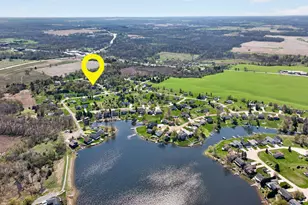 14840 Killorglin Ln, Cement City, MI 49233 - Photo 2